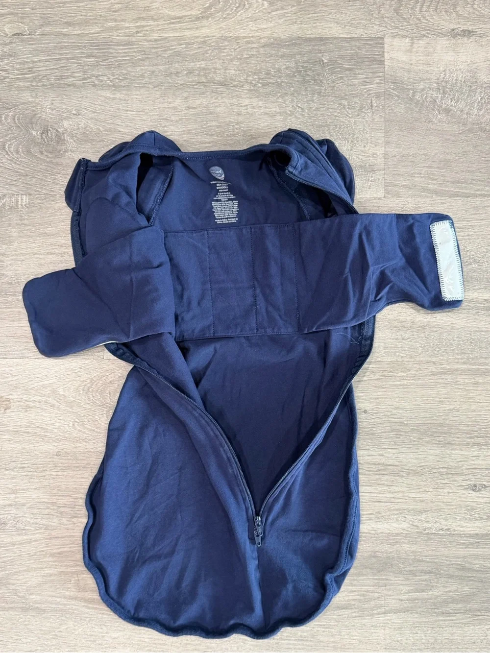 Nested Bean Zen One Gently Weighted Transitional Swaddle Navy S 3-6M